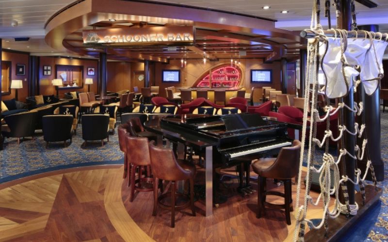 Schooner Bar on Royal Caribbean