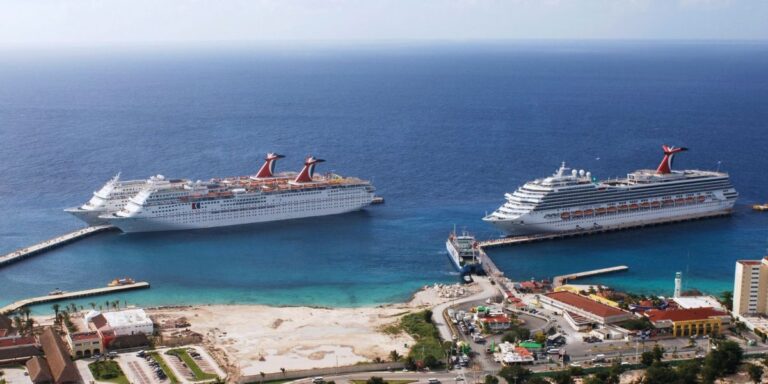 Ships docked at Puerta Maya, Cozumel aerial view