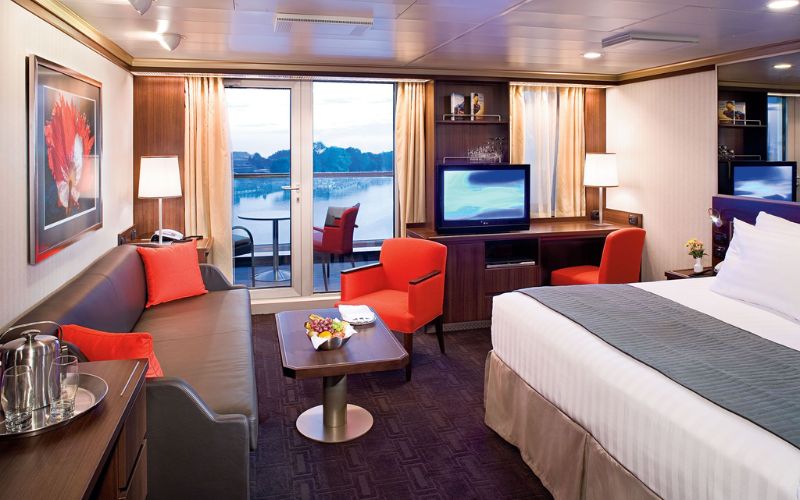 Signature Suite on Eurodam