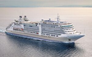 The 12 Best All-Inclusive Cruise Lines For Adults-Only Relaxation
