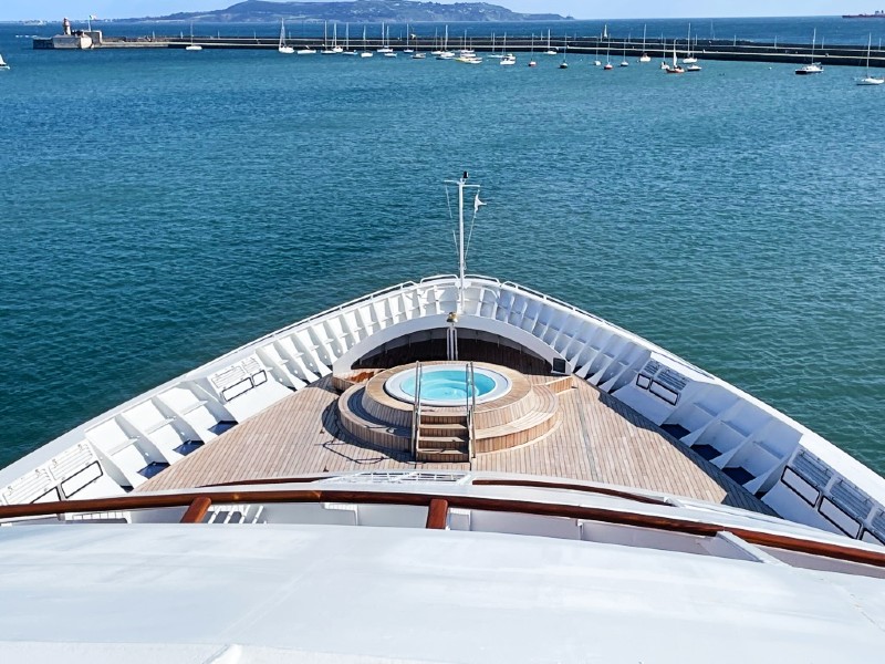 whirlpool at the front of a cruise ship