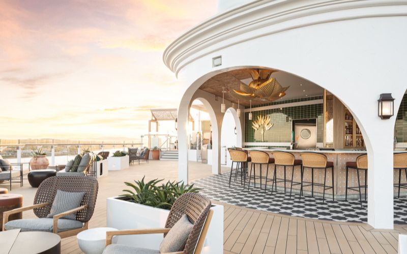 Sunset Bar on Celebrity Beyond