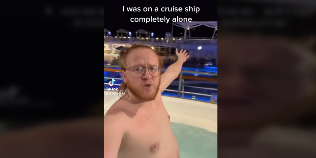 Tiktokker alone on a cruise ship