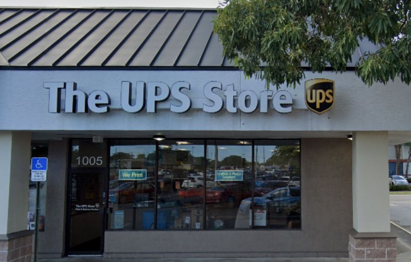 UPS Store - Southland Shopping Plaza Storage