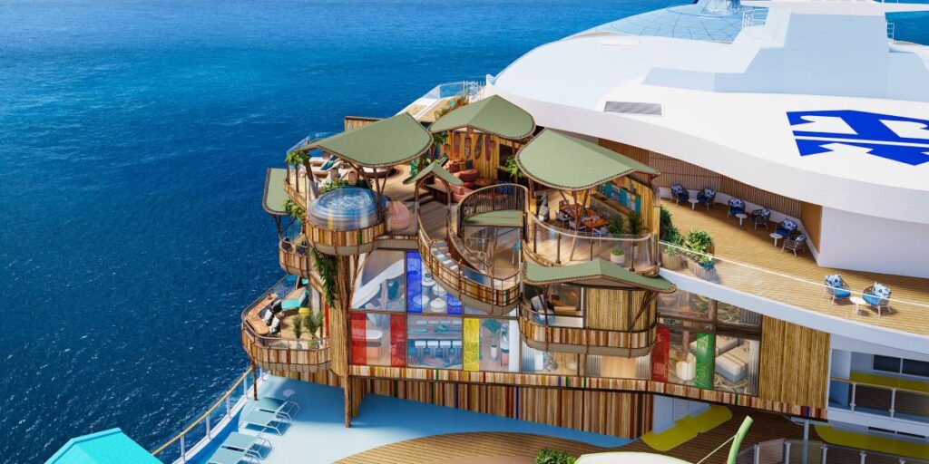 Ultimate Family Treehouse Hero of the Seas