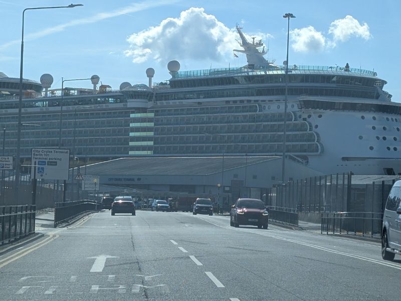 Independence of the Seas in Southampton