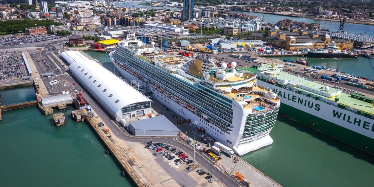 Boarding a cruise at Southampton