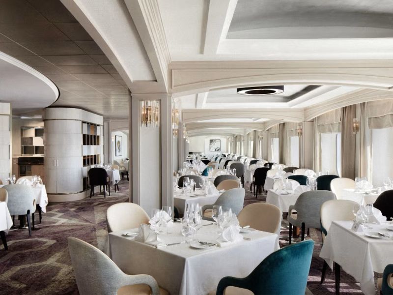 Waterside Restaurant, Crystal Serenity