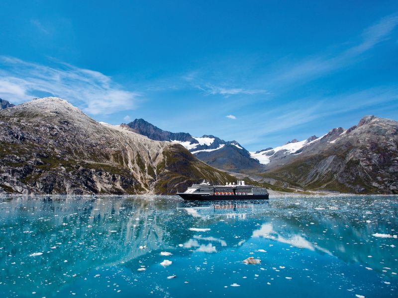 Westerdam in Glacier Bay
