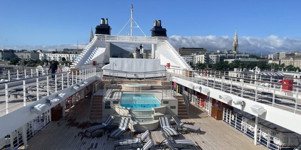 One of Wind star cruise's deck