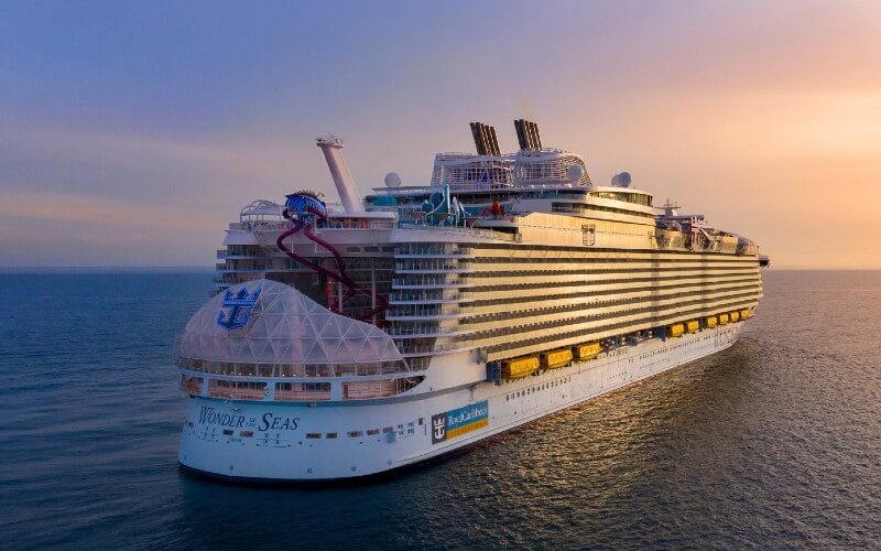 Review of Royal Caribbean's Wonder of the Sea Mega Cruise Ship: Photos