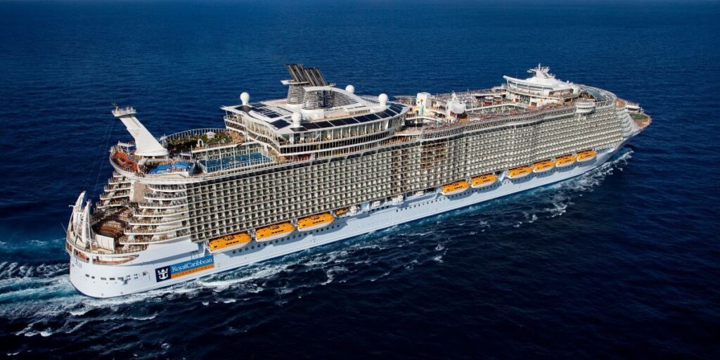 Allure of the Seas cruise ship