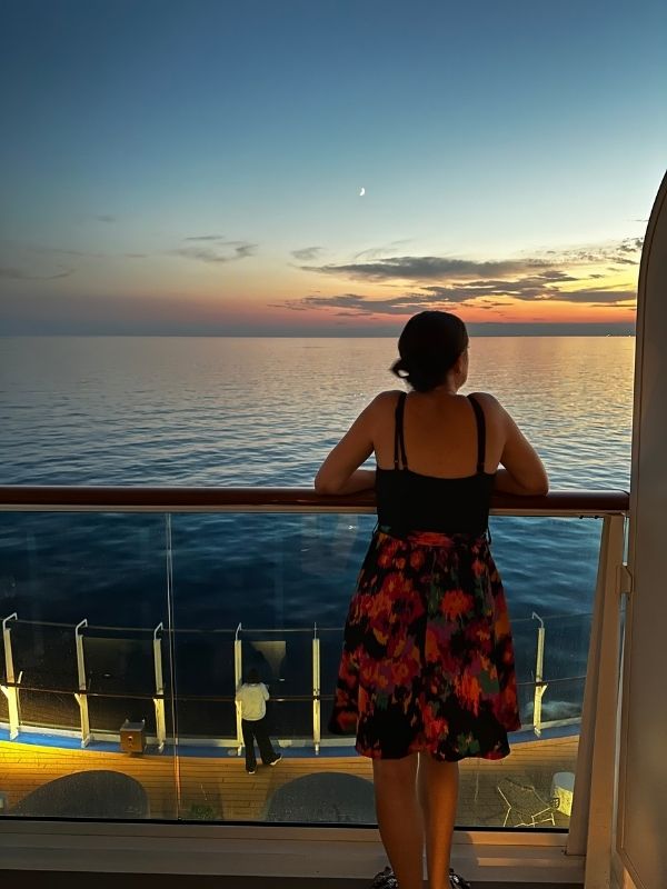 Cruise Mummy on the balcony in the evening