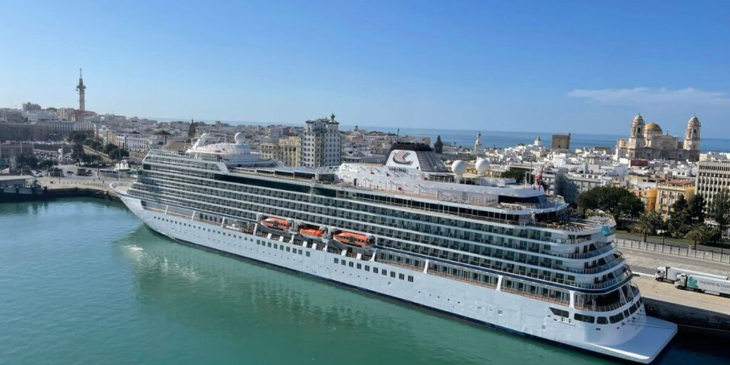 Viking cruise ship with lifeboats