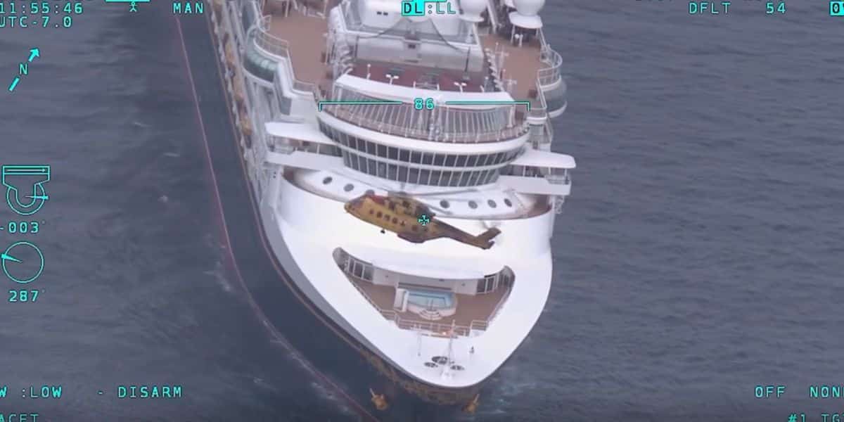 Disney Wonder airlift rescue