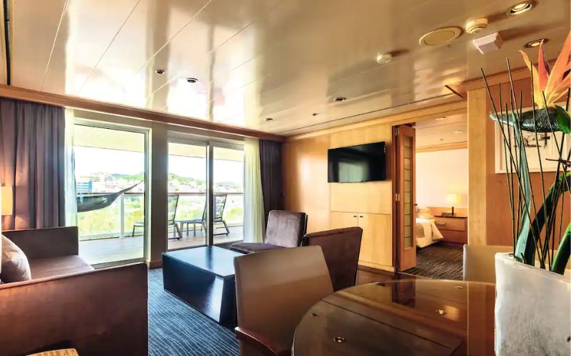 Executive suite family area