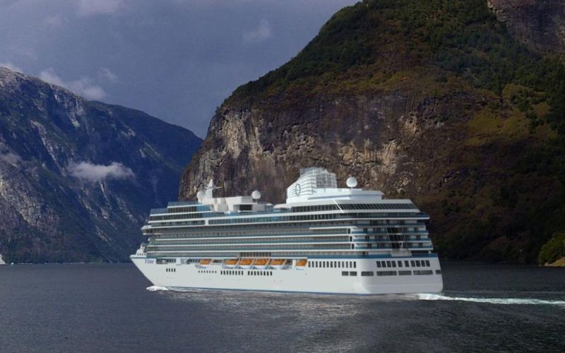 who owns oceania cruise ships