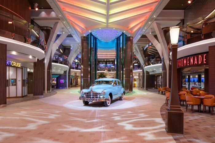 Royal Promenade, Utopia of the Seas