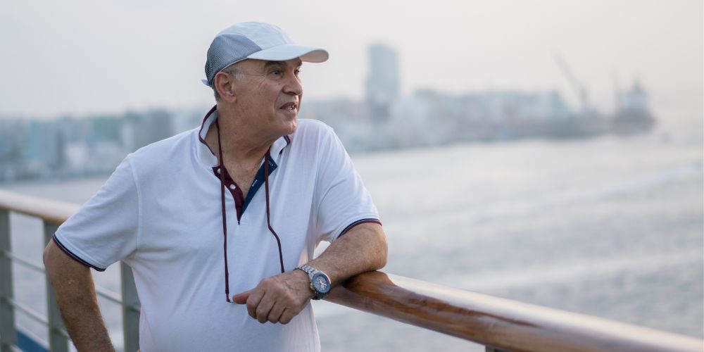 single senior cruise