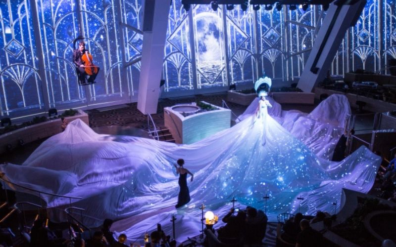 Show on Royal Carribean