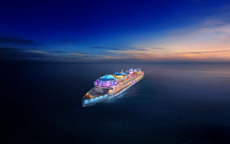 Star of the seas shining alone on a vast deep blue ocean with the skies at the back.