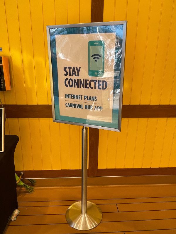 stay connected sign